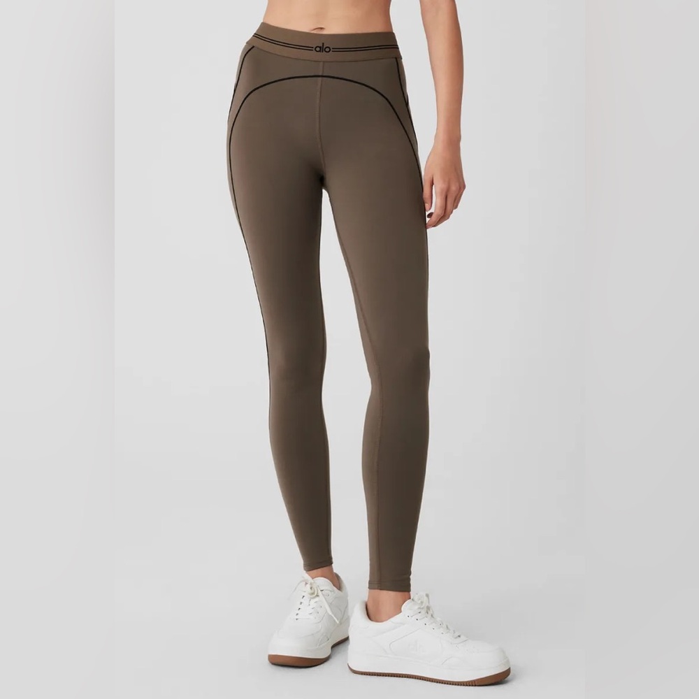 ALO Yoga Airbrush High-Waist Heart Throb Legging - Olive Tree/Black Size M NWT